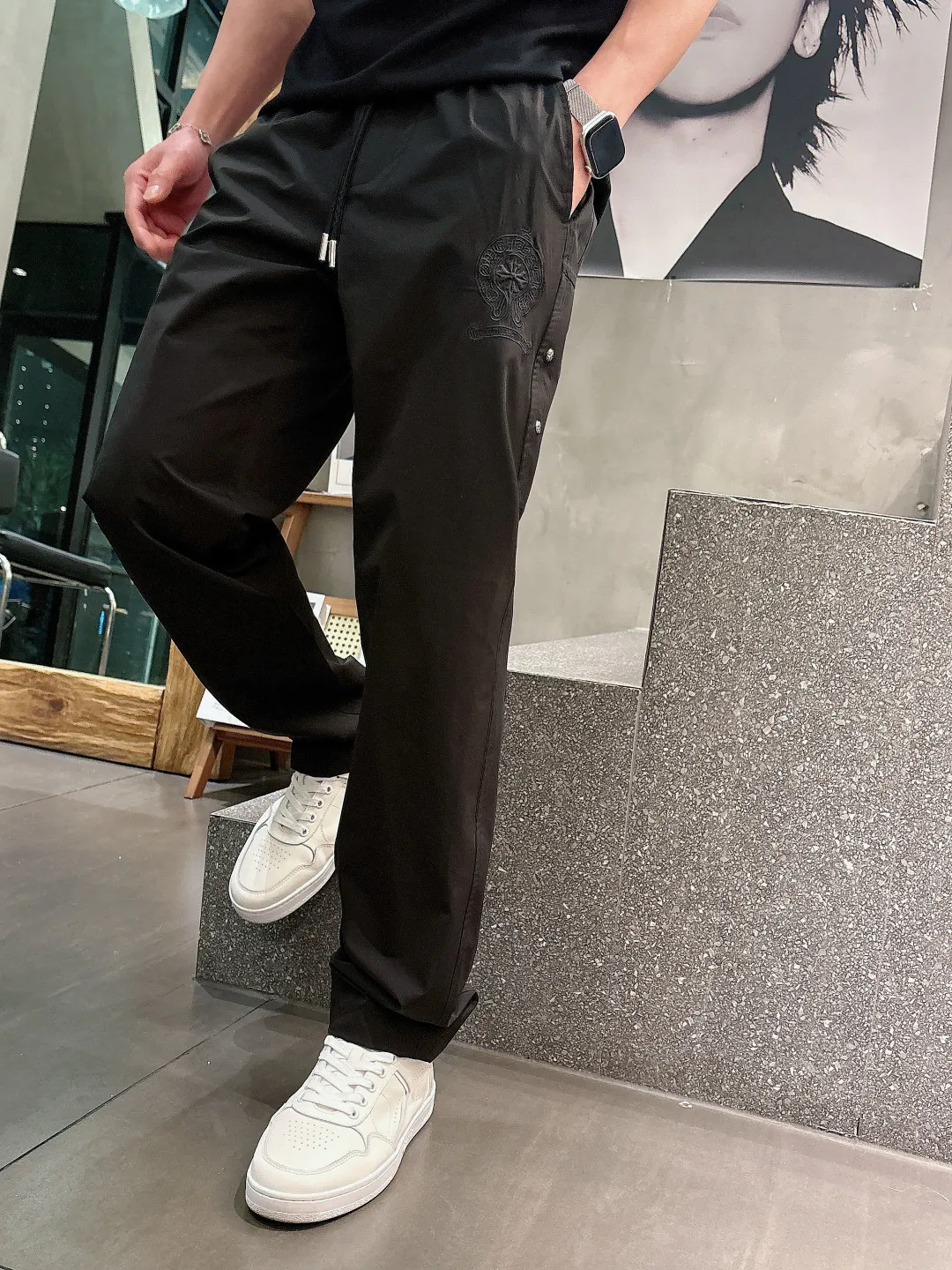 Sizes：M。 .2026 New Arrival ! 。 Classiclogo ， ， ， 。 ， 。 Size: M-3XL